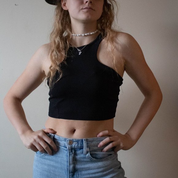 Black Tank - Picture 1 of 4